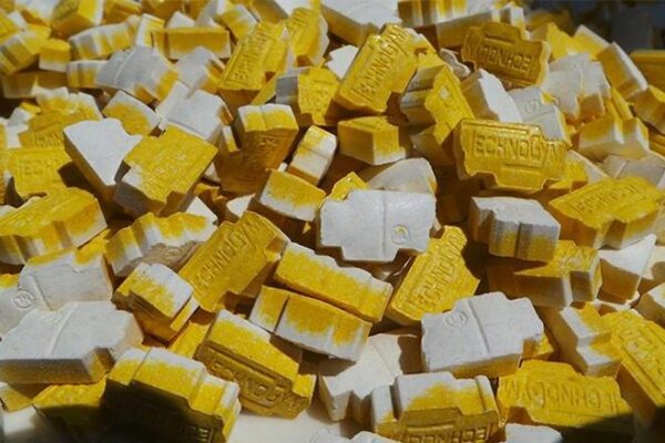 White & Yellow Technogym pills