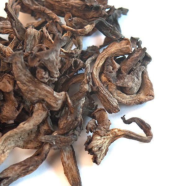 dried black trumpet mushrooms dried black trumpet mushrooms